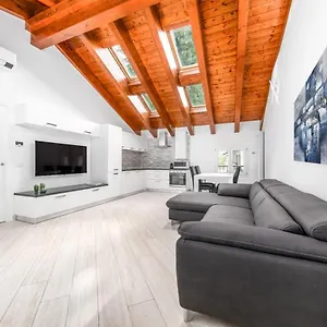 https://residenze-niguarda.it-lombardy.com